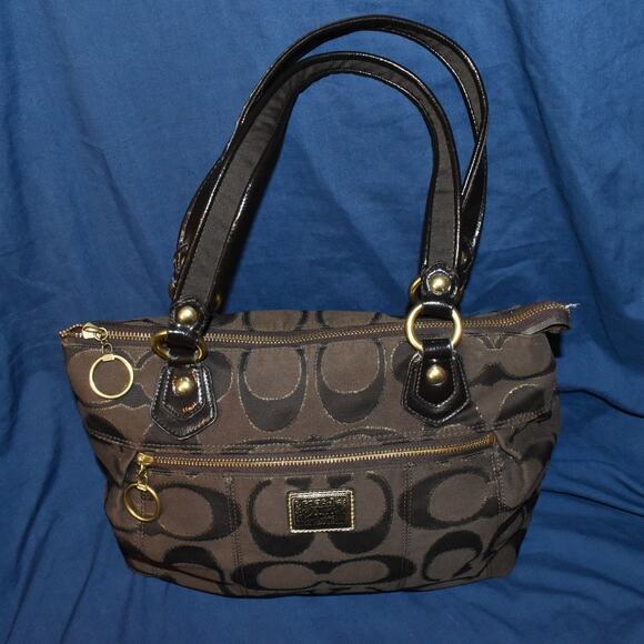 Coach Heart Poppy Signature Canvas Purse Handbag 12" - Picture 1 of 12